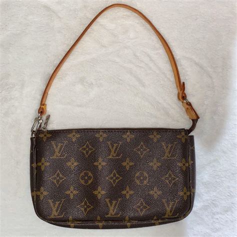 LV Patent Leather Kili Shoulder Bag 